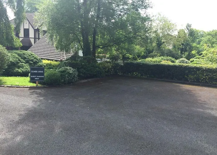 Tudor Guest 게스트하우스 4*